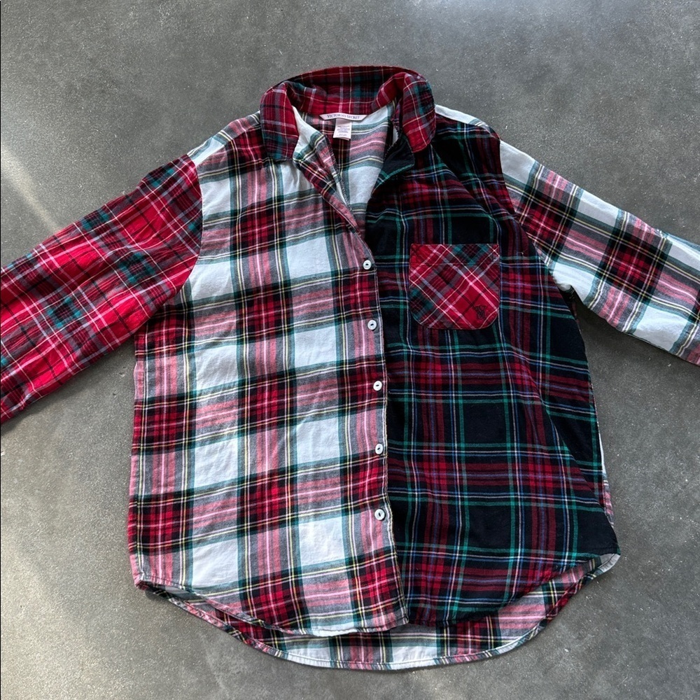 Victoria’s Secret Plaid Flannel Pajama Set - Picture 9 of 14